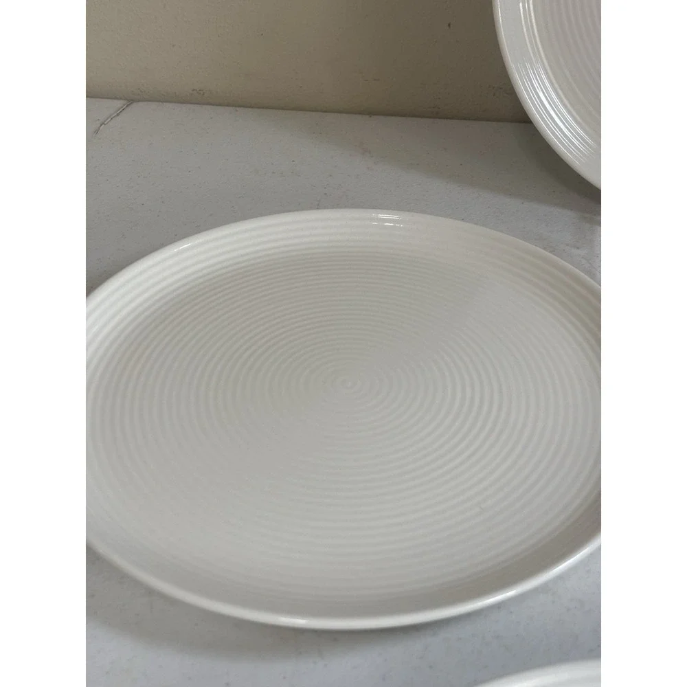 JAMIE OLIVER Ridges CREAM Luncheon Plates Embossed RINGS 8.5